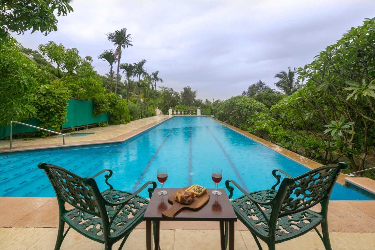 Stayvista'S Casa Palmera - Pet-Friendly Villa With Pool, Garden With Gazebo, And Indoor & Outdoor Games Alibag Bagian luar foto